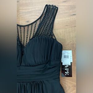 New XScape Evening long dress.      Size: 8 * Color: Black